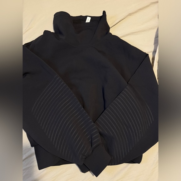 lululemon athletica Jackets & Blazers - Lululemon sweater